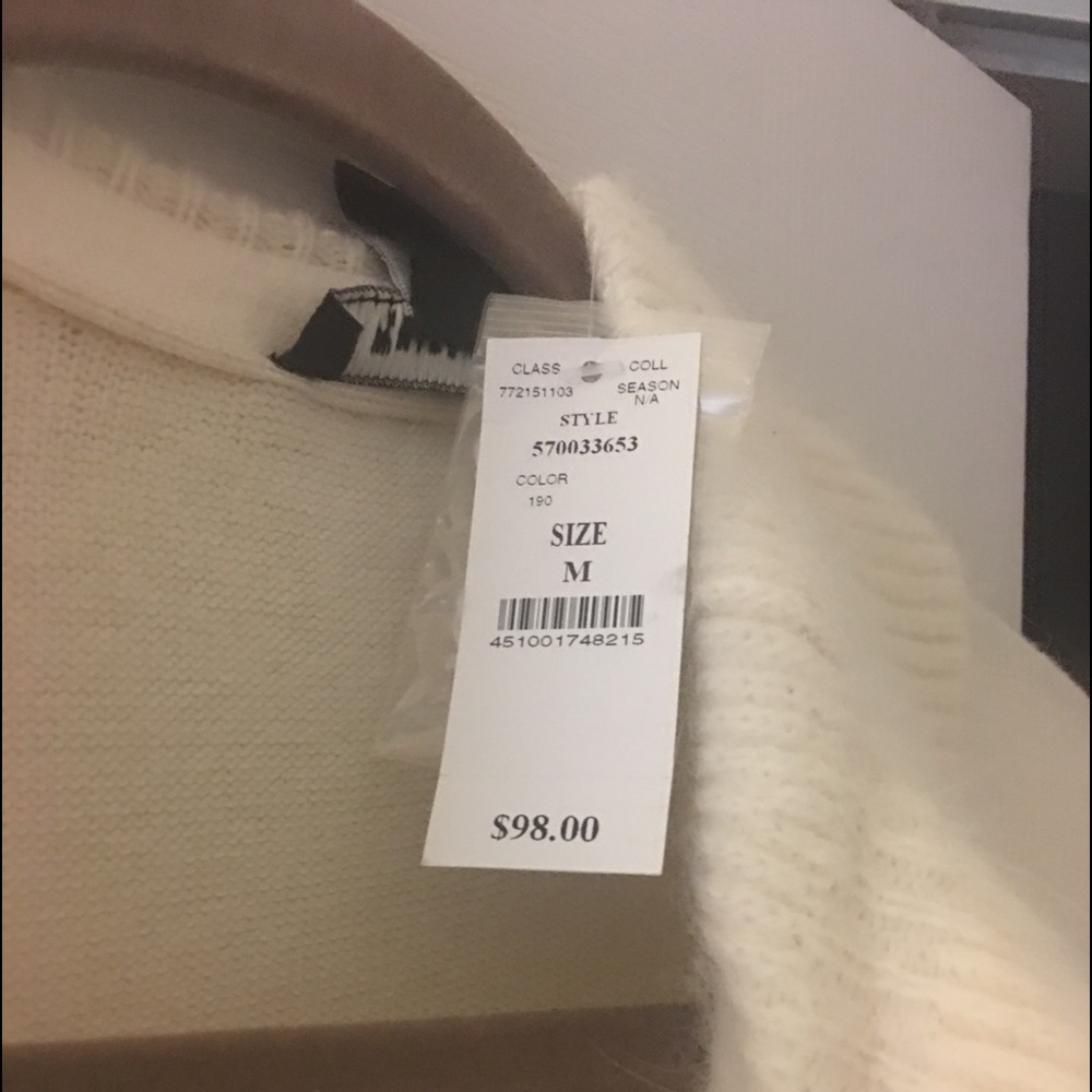 Women off white sweater